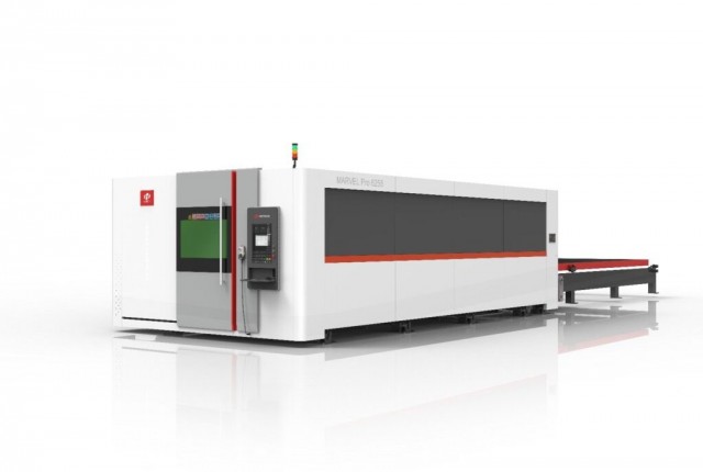 CNC řezací vláknový laser 12kW